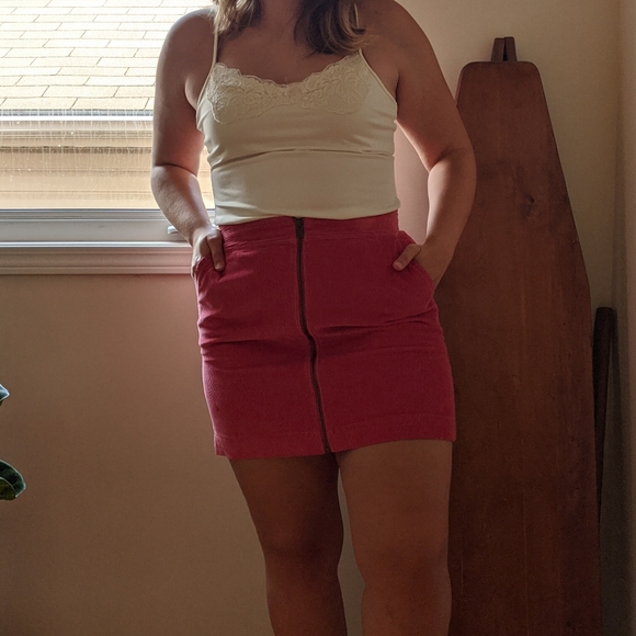Corduroy pink mini skirt - Picture 1 of 1